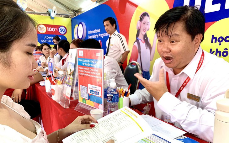 Xếp hạng đại học QS 2026: Lộ diện nhiều gương mặt mới của Việt Nam - Ảnh 4.