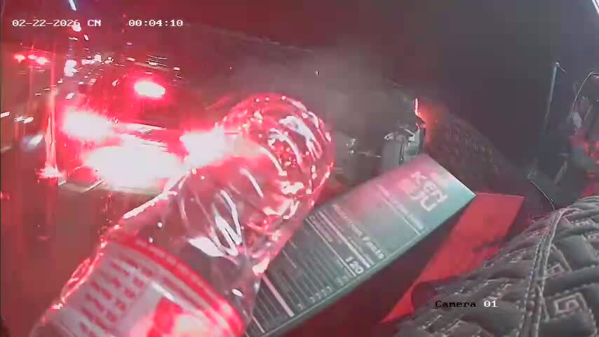 Lynk & Co 06 bảo vệ hành khách trong tai nạn lật 6 vòng