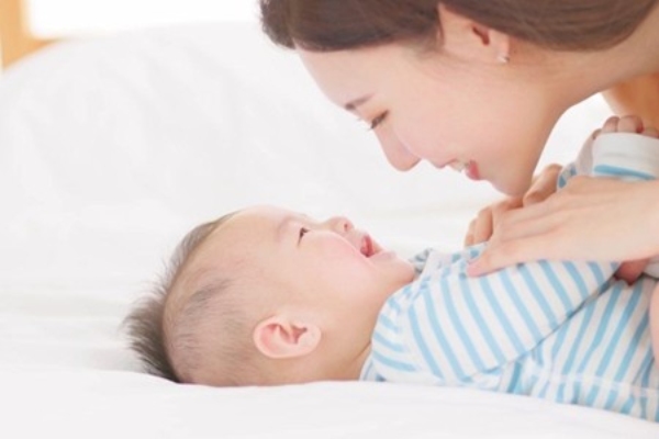 me-can-dac-biet-quan-tam-den-chat-luong-sua-tu-nhien22112025095830 Mẹ cần đặc biệt quan tâm đến chất lượng sữa tự nhiên