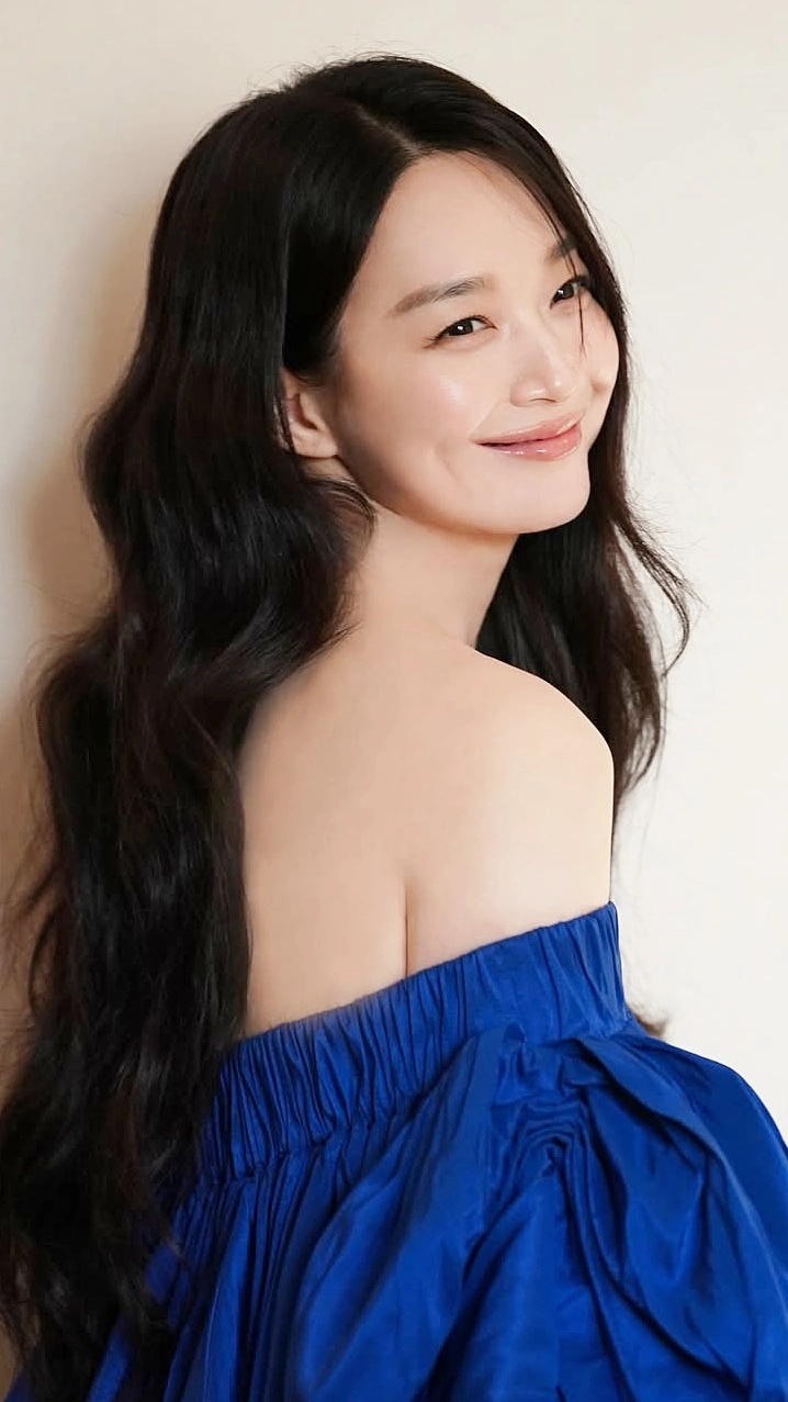 'Nàng cáo' Shin Min Ah tại sự kiện tháng 8/2025