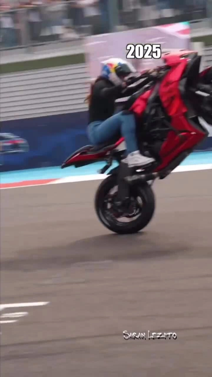 Người đẹp chuyên lái môtô mạo hiểm thành ngôi sao đóng thế