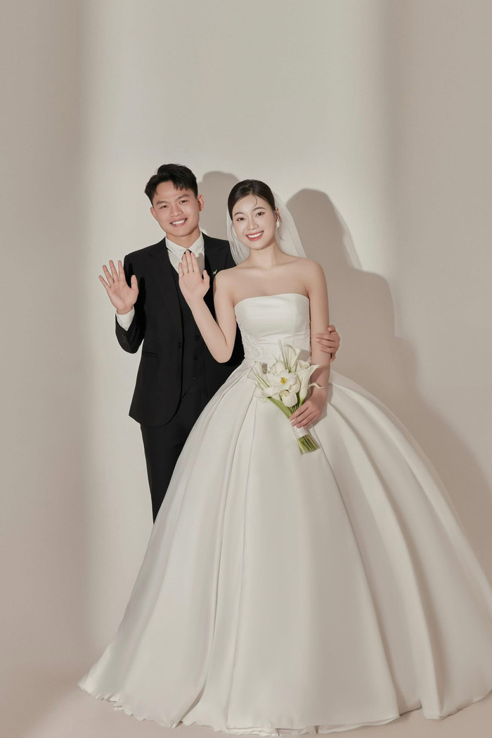 Lần đầu ăn Nhút Thanh Chương – món đặc sản quê vợ chồng Hồ Văn Cường: Cảm giác 'sốc' nhưng đầy cuốn hút Ảnh 2