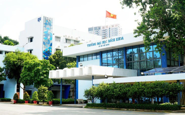 photo-1750556119200-1750556119964699469705-1773054644739431487781-8-0-464-730-crop-1773055160865345519449-1 Di dời đại học ra ngoại thành - Kỳ 3: Thách thức cho thầy và trò - Ảnh 3.