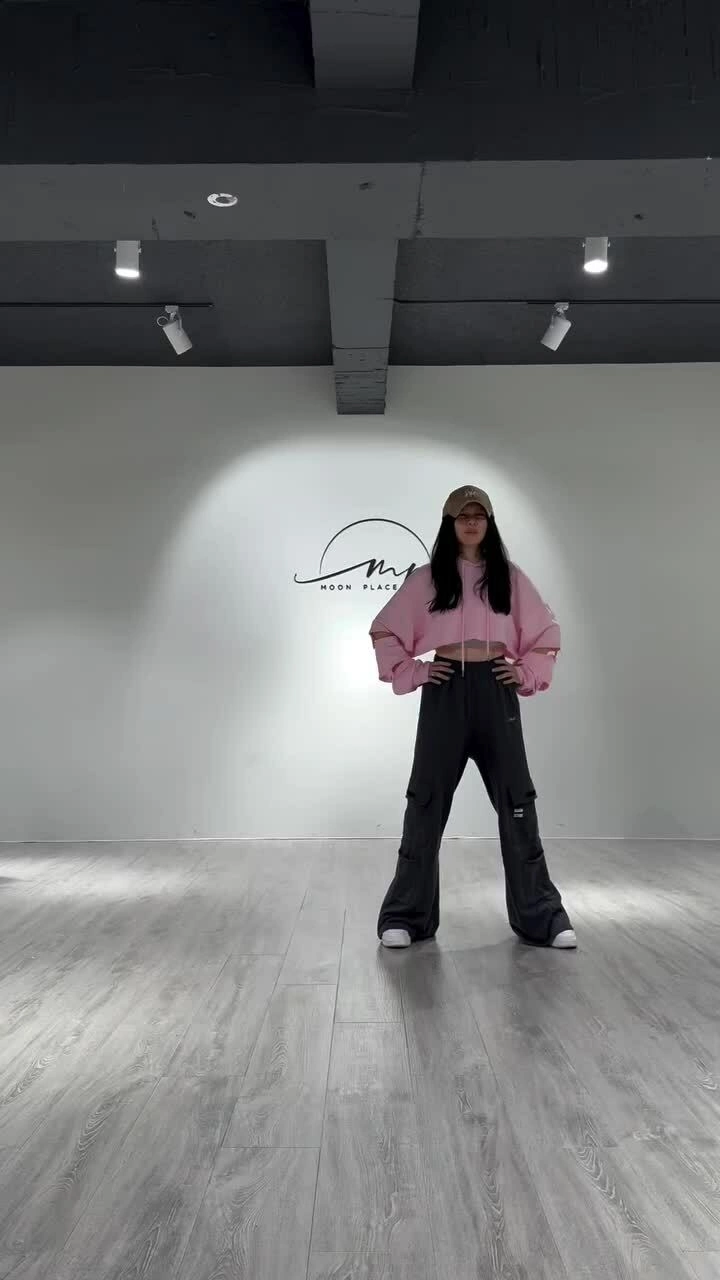 Thói quen giúp Từ Nhược Tuyên giữ cân nặng bằng thời trung học ở tuổi 51