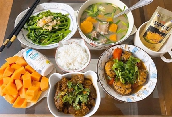 thuc-don-cho-ba-de-mo-day-du-dinh-duong01122025083351 Thực đơn cho bà đẻ mổ đầy đủ dinh dưỡng