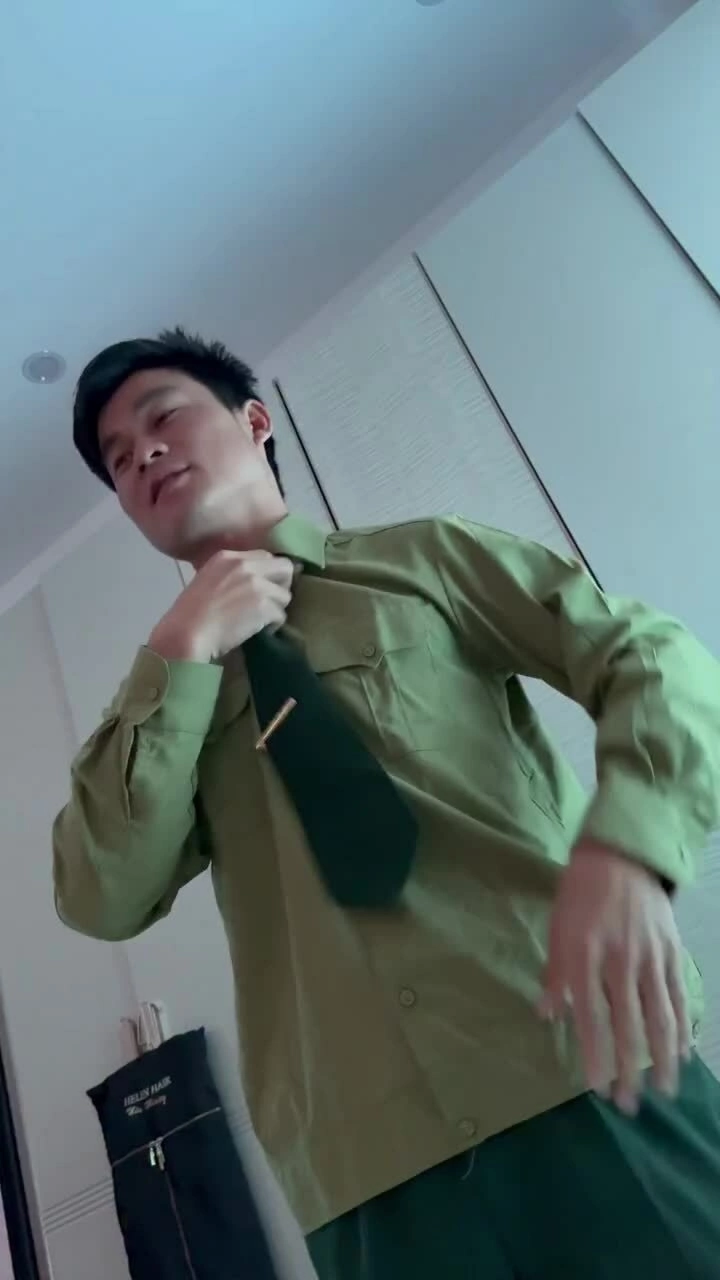 Video Hòa Minzy bị chồng dỗi