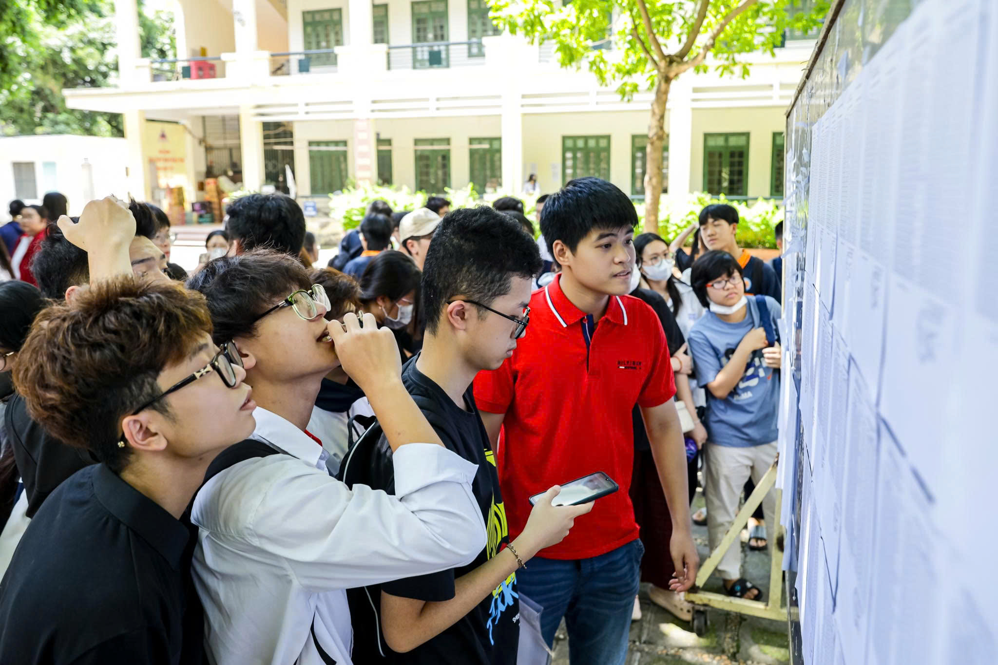 z674065818716549f40dd2512bf1c29ab9fbdcf712105e-1774411897318602340246 tuyển sinh đầu cấp - Ảnh 1.