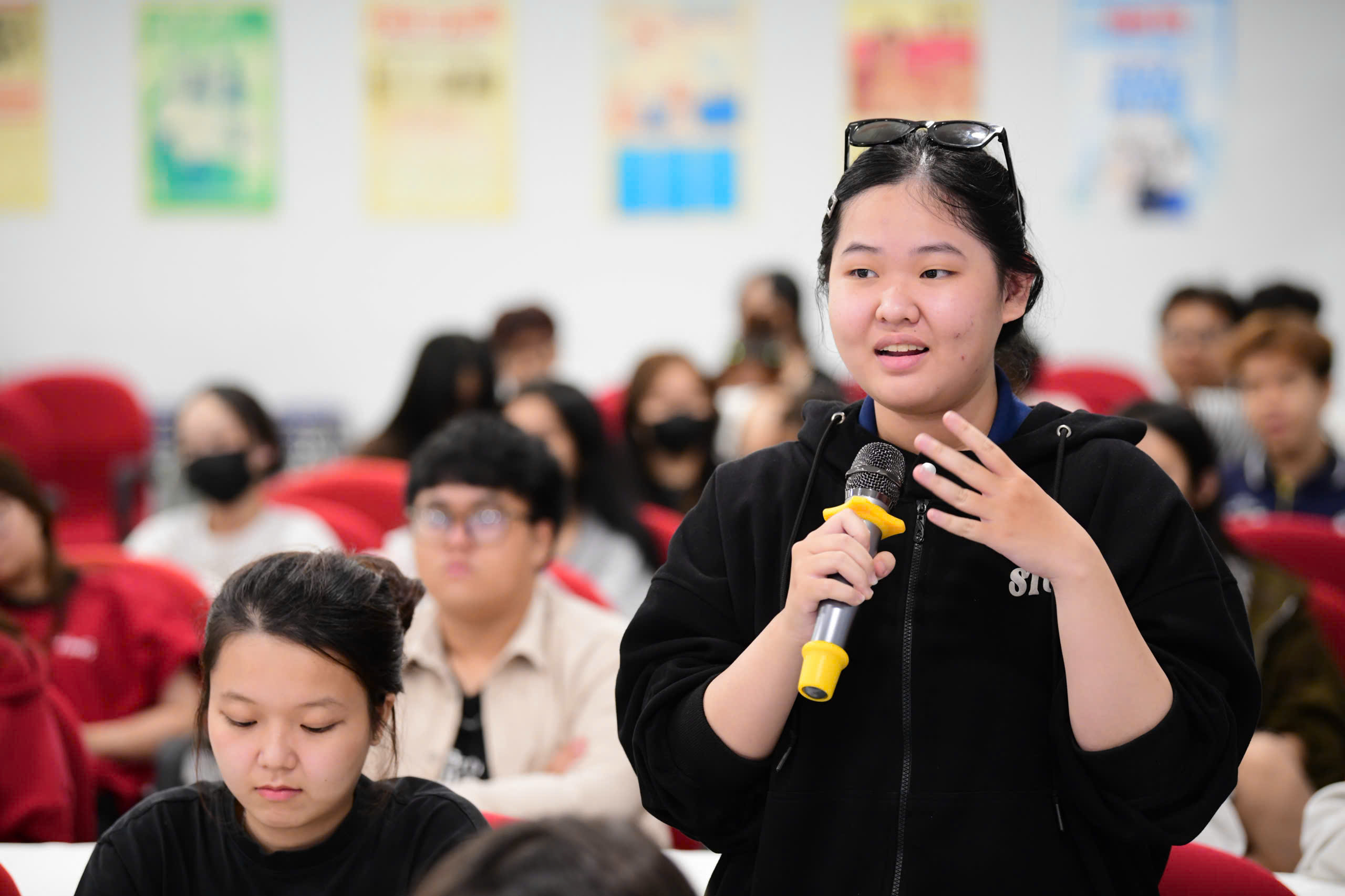 sinh viên Văn Lang - Ảnh 5.