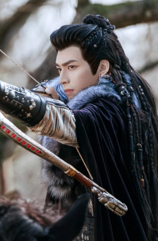 0jc1axbhi41-dbszl28t1r2-dxc7dxdn3t3 Điểm danh 9 mỹ nam cổ trang thế hệ 95 'gây thương nhớ' trên màn ảnh Hoa ngữ Ảnh 4