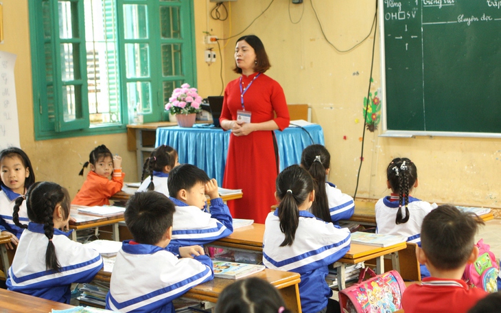 Dạy thêm, học thêm: Đừng để chính sách chạy sau đối sách - Ảnh 2.