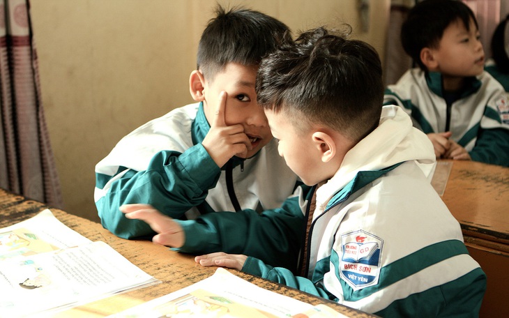 Trường đại học Kinh tế điều chỉnh phương án tuyển sinh, tiếp tục xét A01, D09, D10 - Ảnh 6.