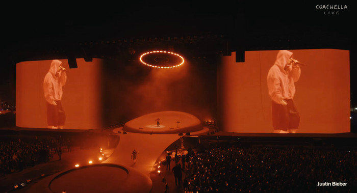 69m6p0lozm1-4edscdkj9c2-lbjq4ts0io3 Justin Bieber chứng minh đẳng cấp siêu sao tại Coachella 2026, tái hợp The Kid Laroi Ảnh 1