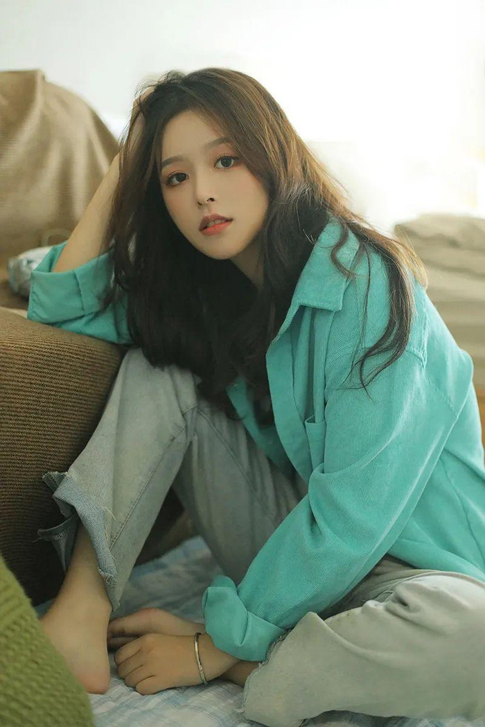 8gxx0azes11-4hklt0czya2-r4n9tnh4ke3 Nữ diên viên còn tố công ty nợ lương. (Ảnh: Sohu)