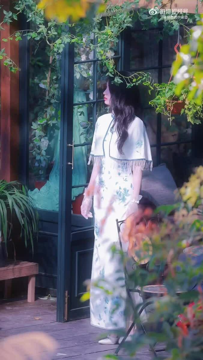 Bí quyết giữ dáng gầy mà không thiếu sức sống của Vương Sở Nhiên