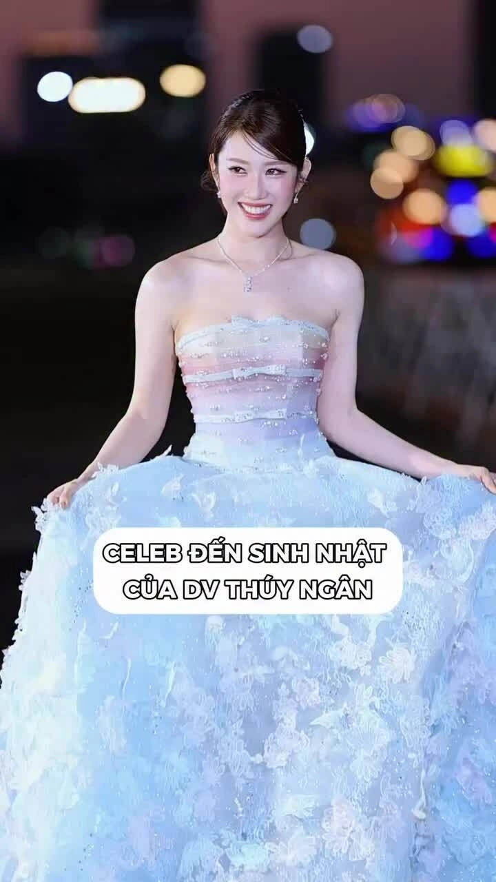 Dàn sao Việt dự tiệc sinh nhật của Thúy Ngân