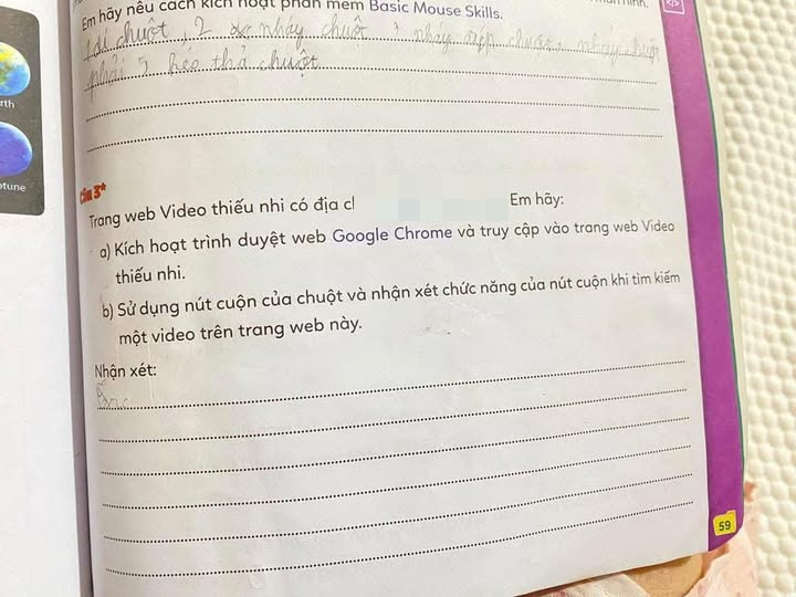 Thu hồi vở bài tập có chứa web đen, xem xét hoàn tiền cho phụ huynh - Ảnh 1.