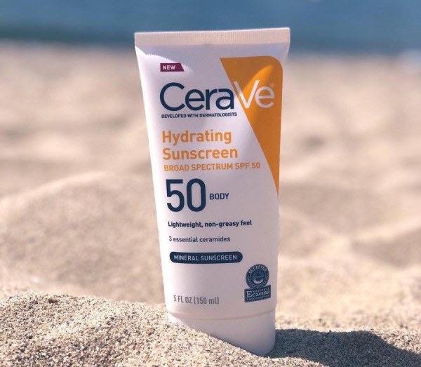 Kem chống nắng cho bà bầu CeraVe SPF50