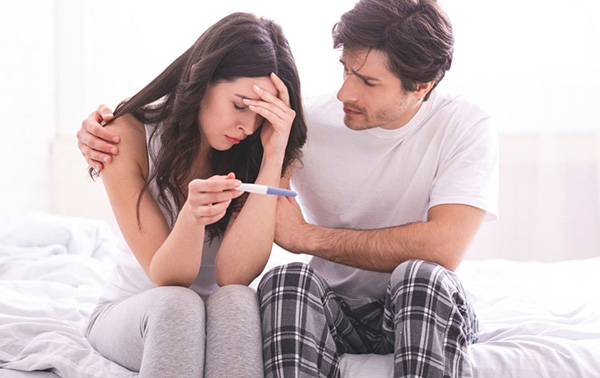 Làm suy giảm sức khỏe sinh sản của chị em