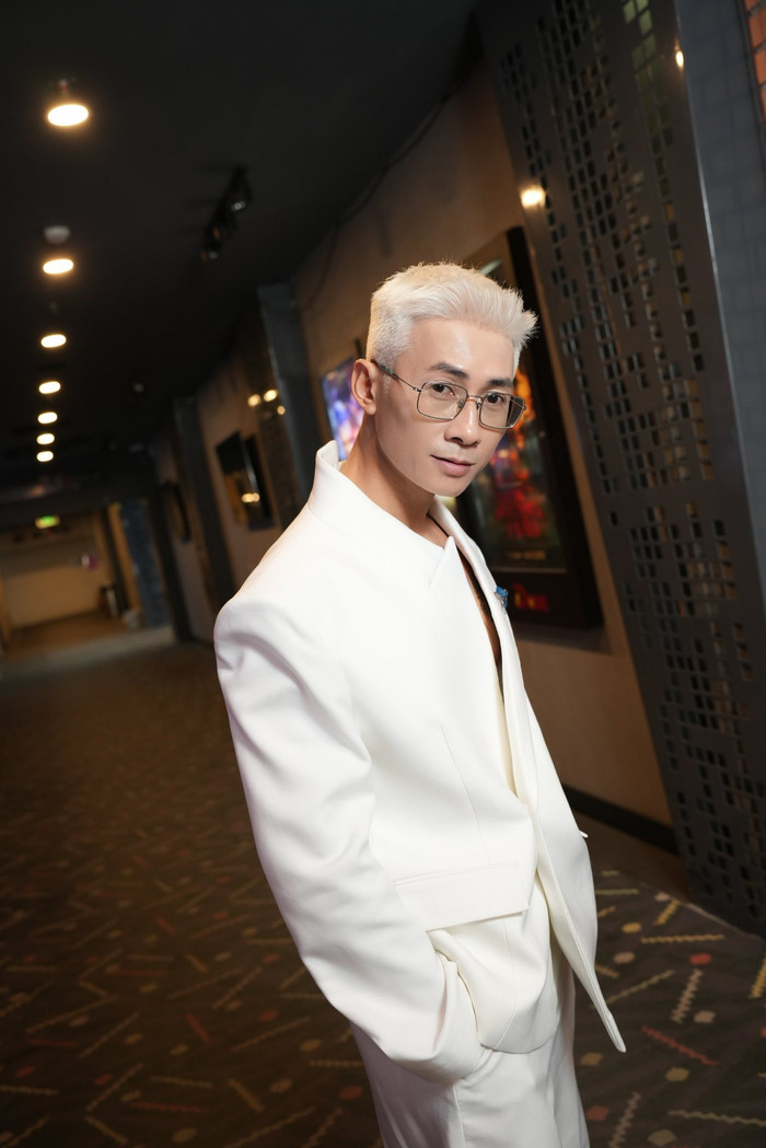 Nam ca sĩ Việt tuyên bố: 'Lạm dụng hát nhép là dấu chấm hết sớm cho sự nghiệp' Ảnh 1