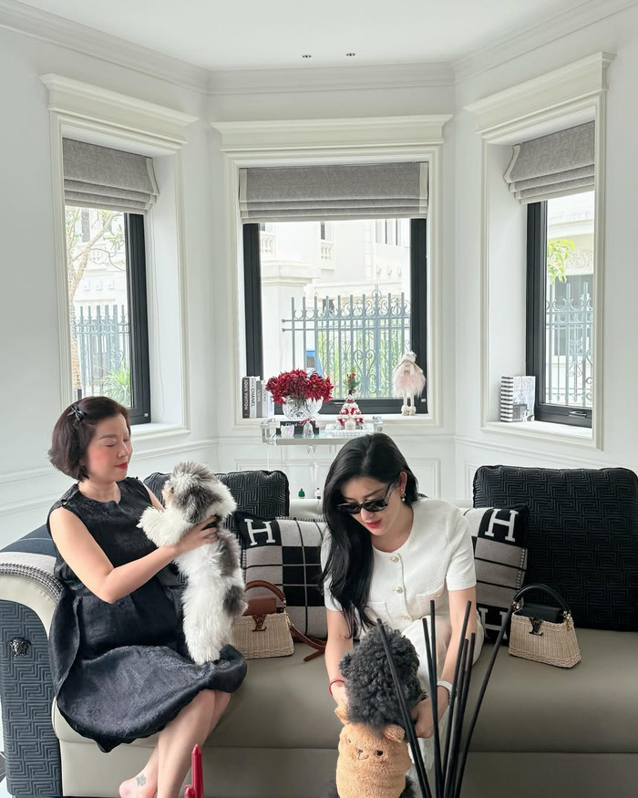 Á hậu Huyền My là 'đại gia' bất động sản. Ảnh: IGNV