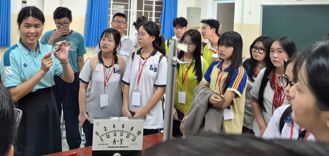 trường tiên tiến - Ảnh 1.