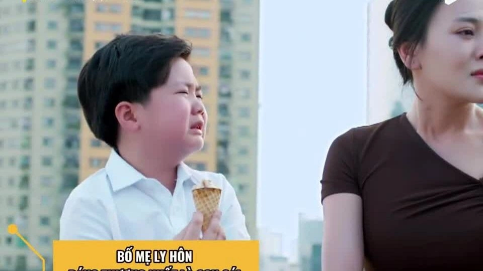 Phương Oanh lấy nước mắt khán giả