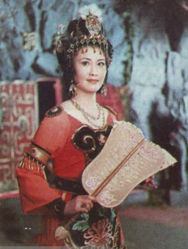 qflm2qq9op1-qhzu8d3wk82-wofcn72iz73 Tôn Ngộ Không đã mượn quạt Ba Tiêu của Bà La Sát.