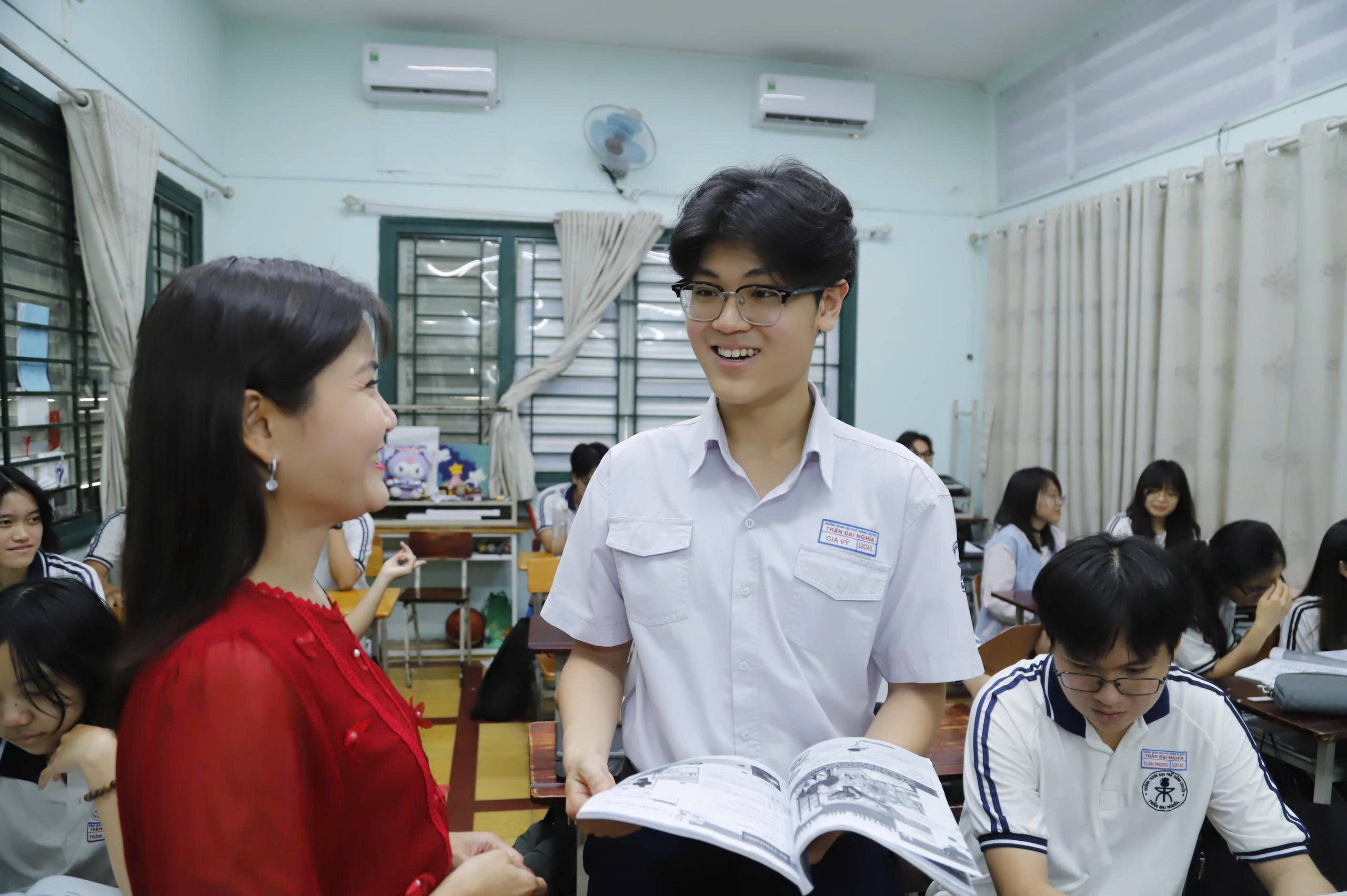tiếng Anh - Ảnh 2.