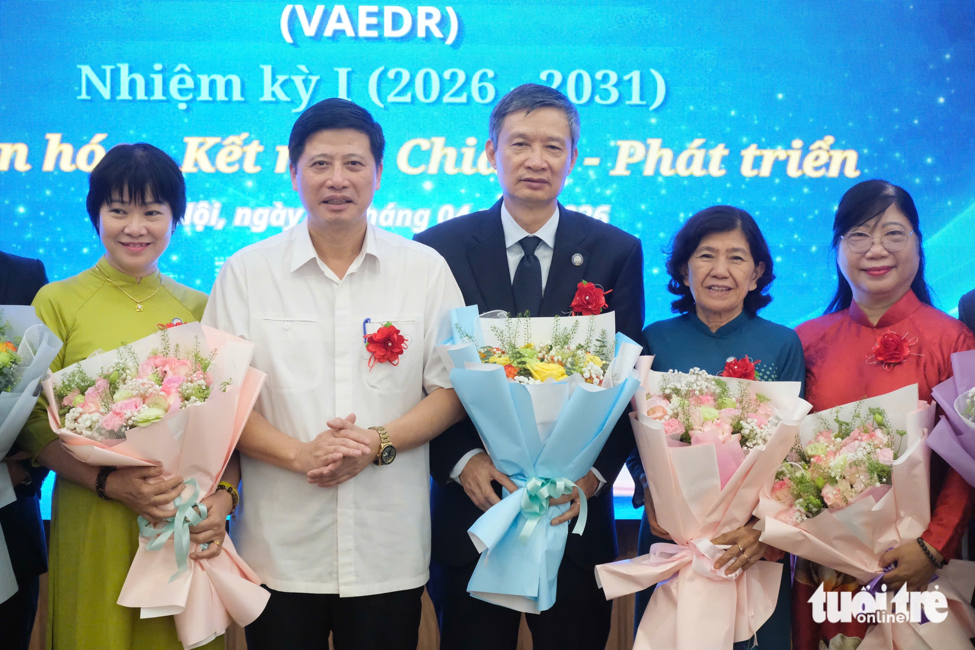 Ra mắt Hiệp hội Sách giáo dục và Học liệu điện tử Việt Nam - Ảnh 1.