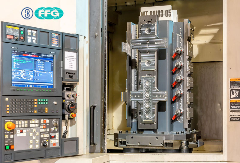 máy trung tâm gia công cnc - 12