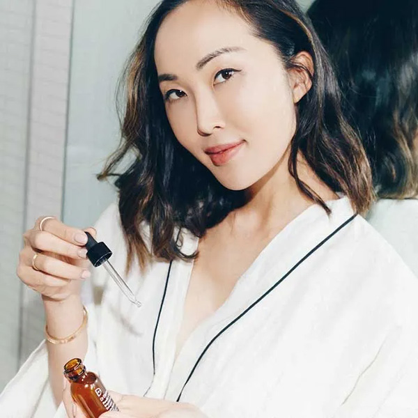 Chăm sóc tóc bóng mượt với serum dưỡng tóc